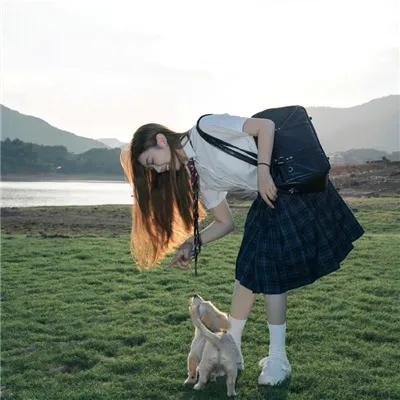 漆黑塔林